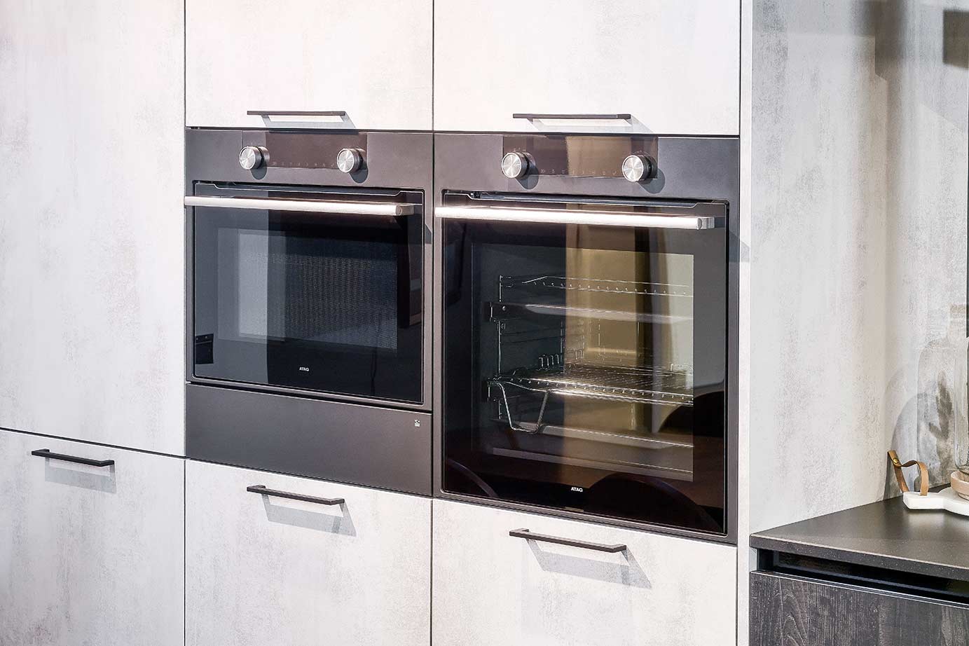 ATAG combi-magnetron met oven en warmhoudlade