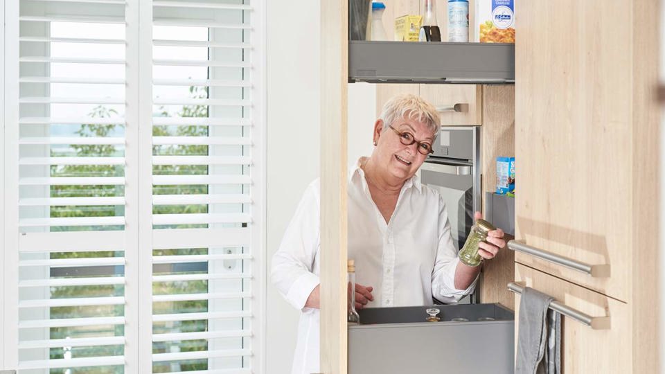 Keuken met Eiland, apothekerskast