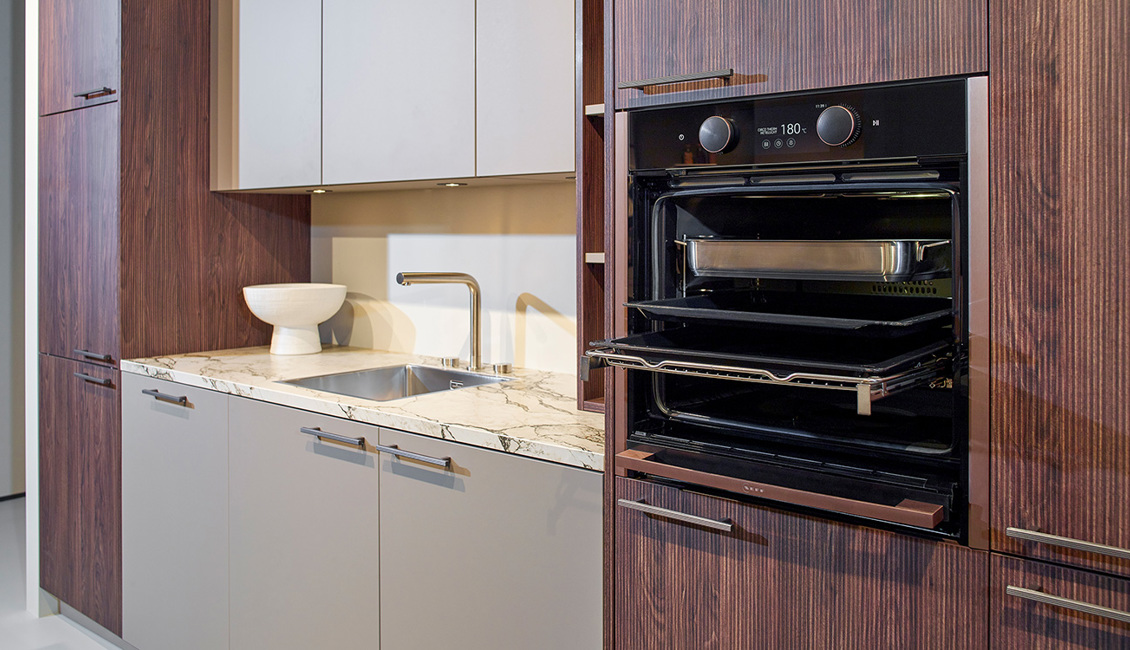 Moderne keuken met Neff Slide&Hide en Flex-Design oven 